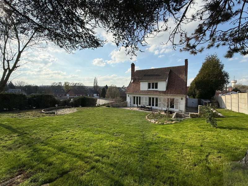 Maison - 165 m² - 6 pièces