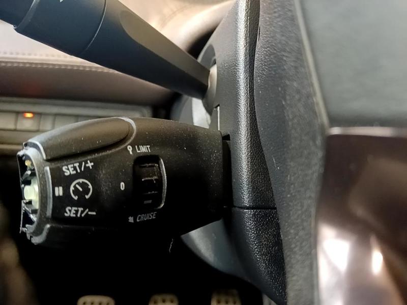 Peugeot 2008 1.6 E-Hdi 92ch Fap Bvm5 Feline Cuivre