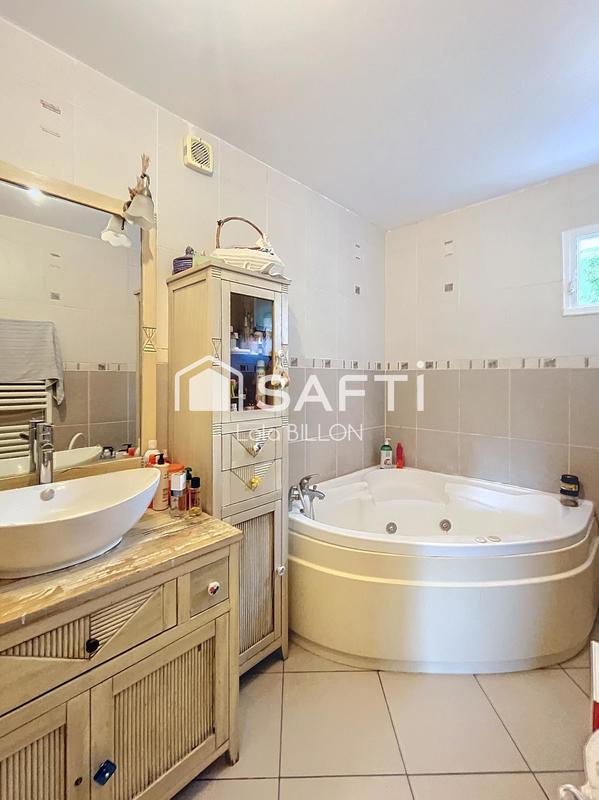 Maison - 172 m² - 6 pièces