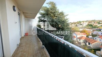 Appartement - 81 m² - 4 pièces