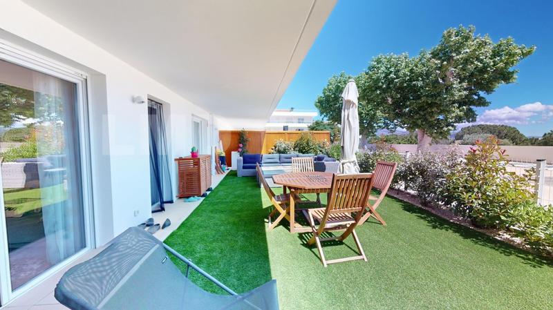 Appartement - 91 m² - 4 pièces