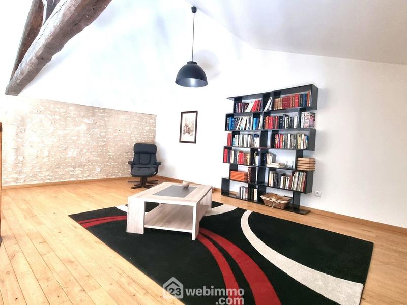 Maison - 388 m² - 10 pièces