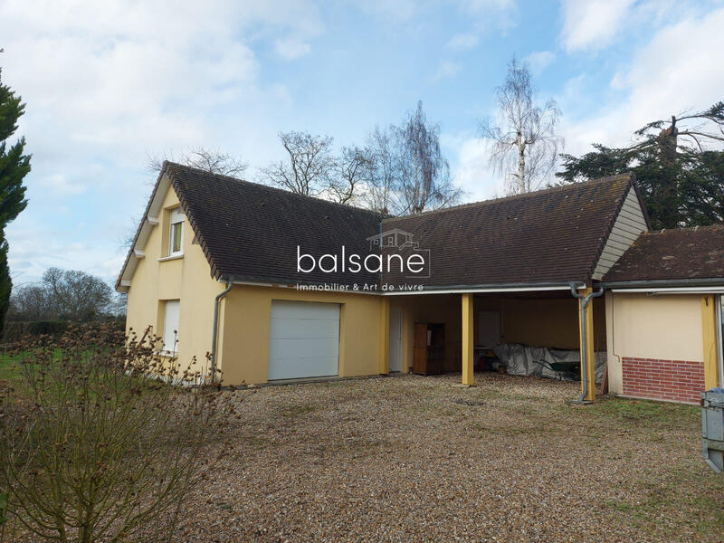 Maison - 114 m² - 8 pièces