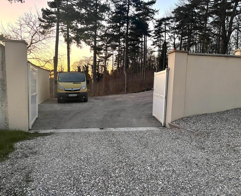 Local artisanal - 117 m² - 3 pièces