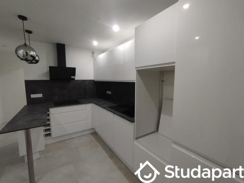 Chambre - 12 m² - 1 pièce