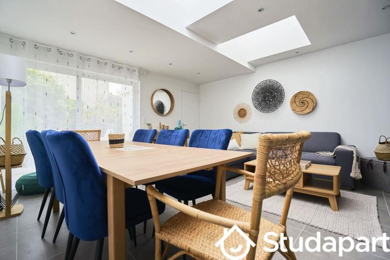 Chambre - 13 m² - 1 pièce