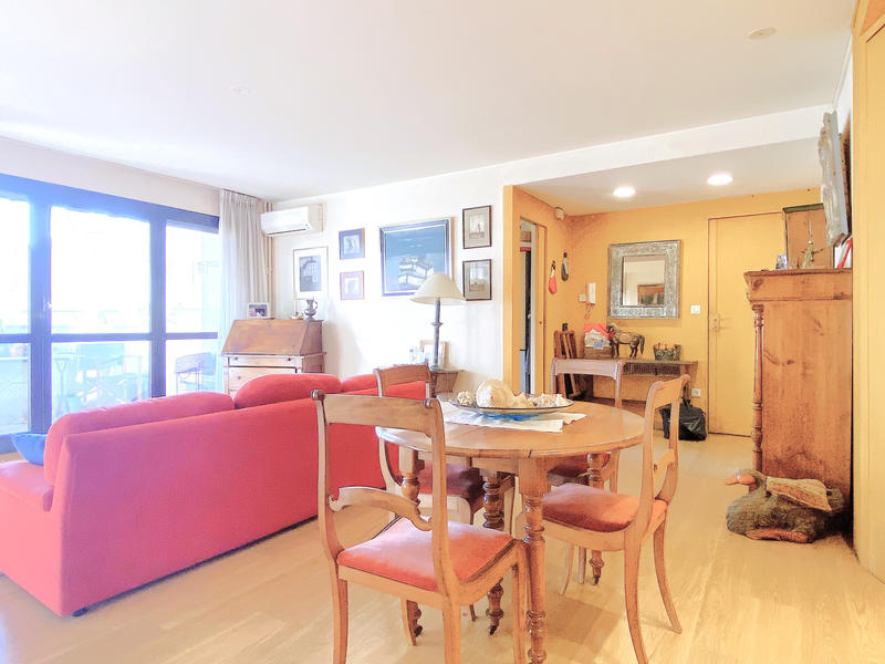 Appartement - 102 m² - 4 pièces