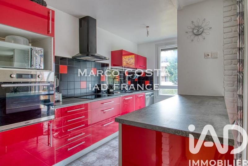 Appartement - 98 m² - 5 pièces