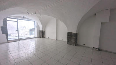 Local commercial - 160 m² - 3 pièces