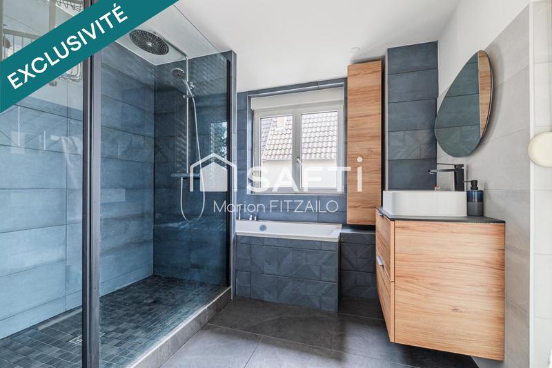 Maison - 246 m² - 5 pièces