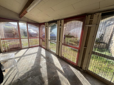 Maison - 230 m² - 5 pièces