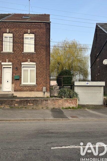 Maison de ville - 69 m² - 4 pièces