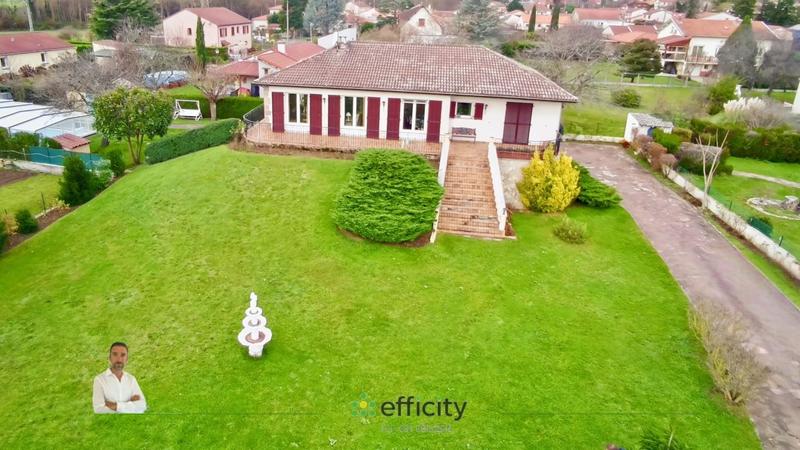 Pavillon - 196 m² - 8 pièces