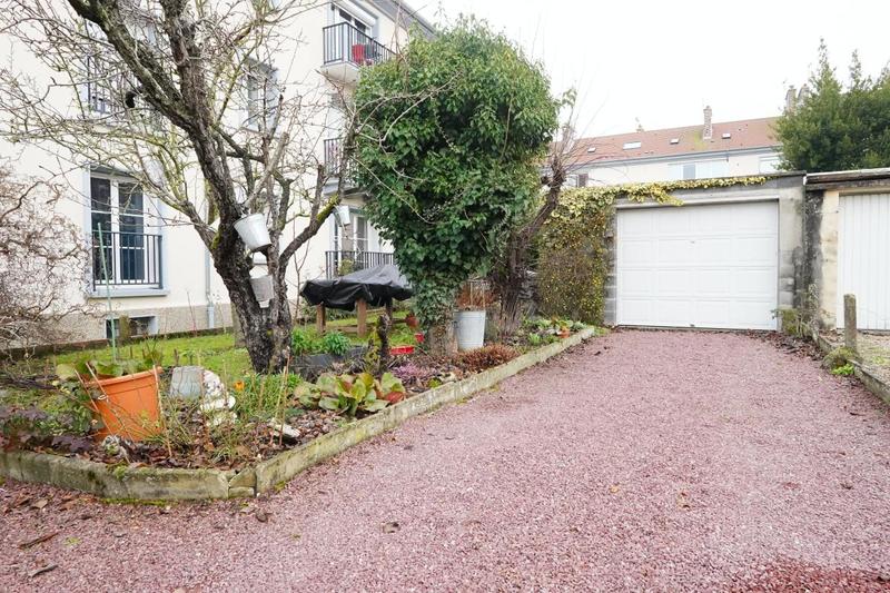 Appartement - 80 m² - 3 pièces