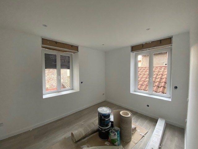 Appartement - 99 m² - 4 pièces