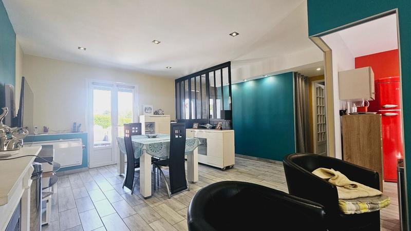 Maison - 92 m² - 4 pièces