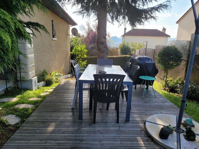 Maison - 151 m² - 9 pièces