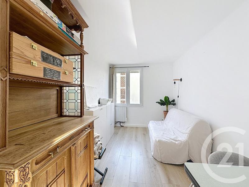 Appartement - 79 m² - 4 pièces