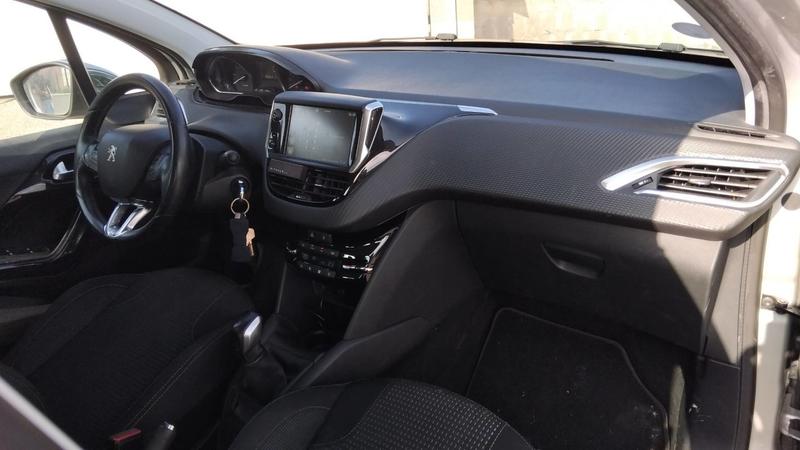 Peugeot 208 I 1.2 PureTech 110 Allure