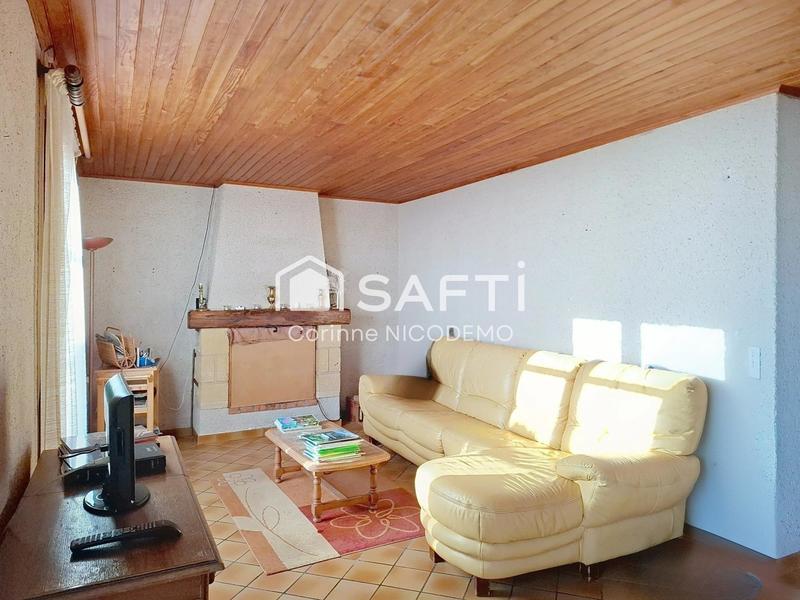 Maison - 219 m² - 9 pièces