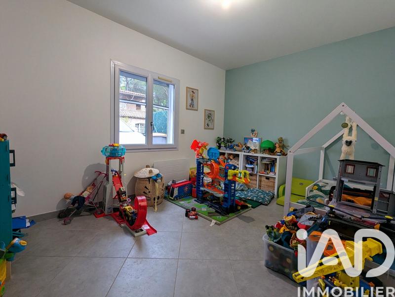 Maison - 125 m² - 4 pièces