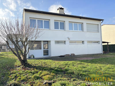 Maison - 107 m² - 6 pièces