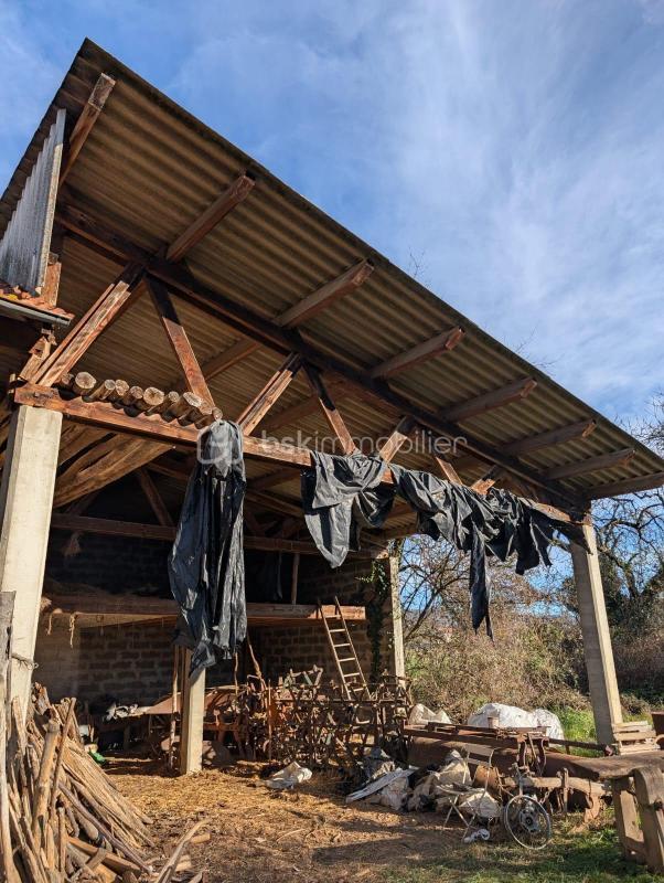 Corps de ferme - 140 m² - 4 pièces