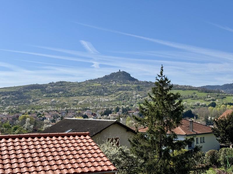 Maison - 105 m² - 3 pièces