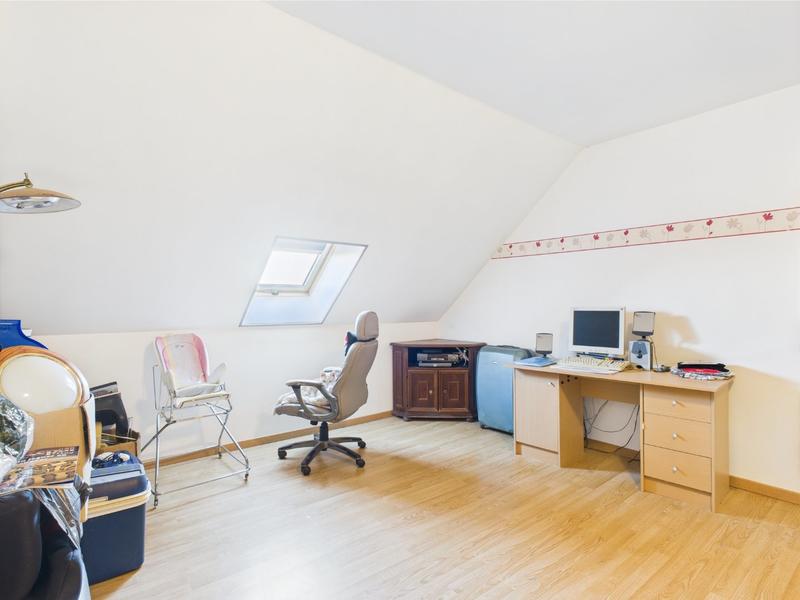 Maison - 200 m² - 6 pièces