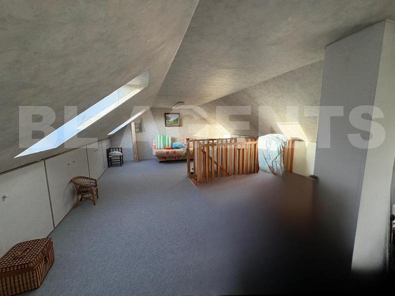 Maison contemporaine - 167 m² - 7 pièces