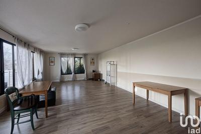 Local commercial - 297 m²