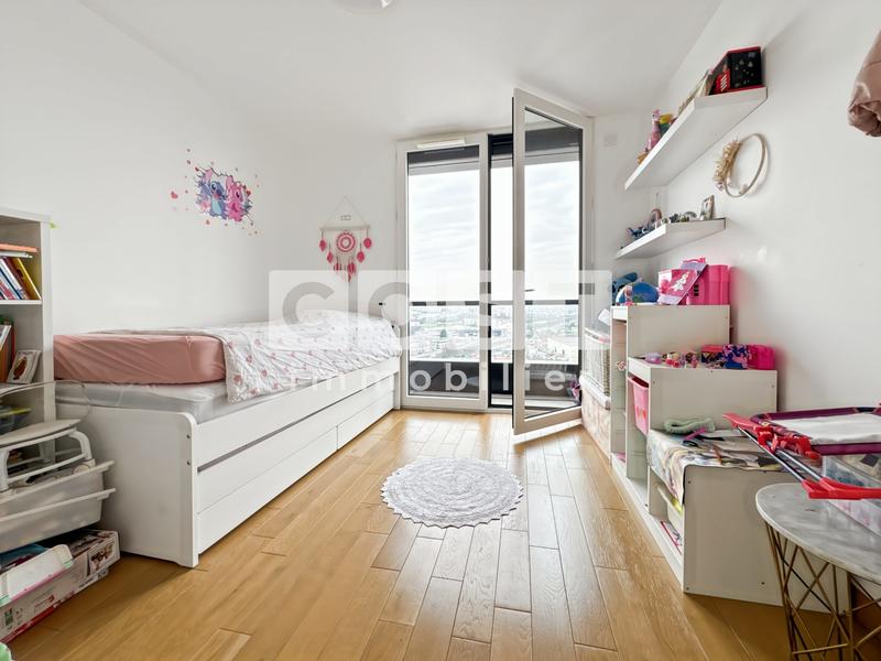 Appartement - 87 m² - 4 pièces