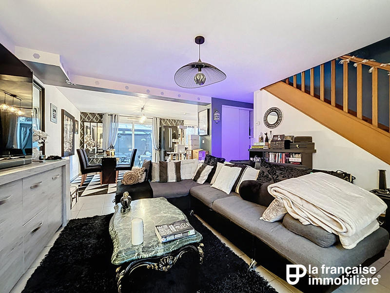 Maison - 83 m² - 5 pièces