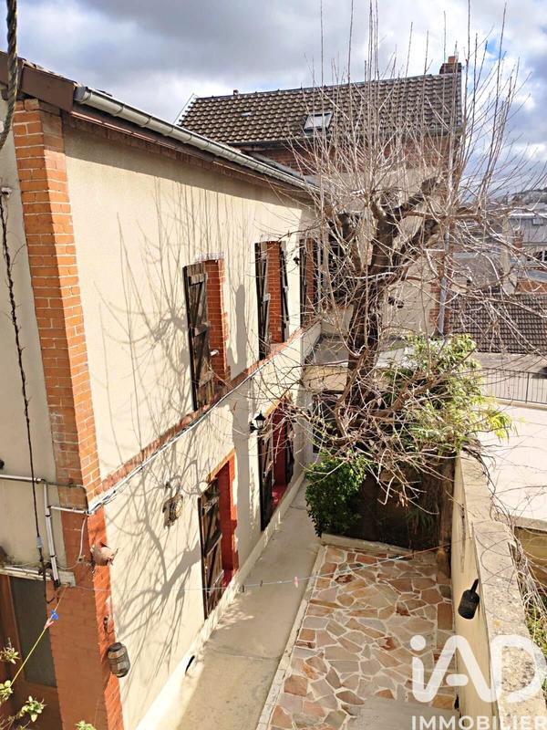 Maison - 105 m² - 5 pièces