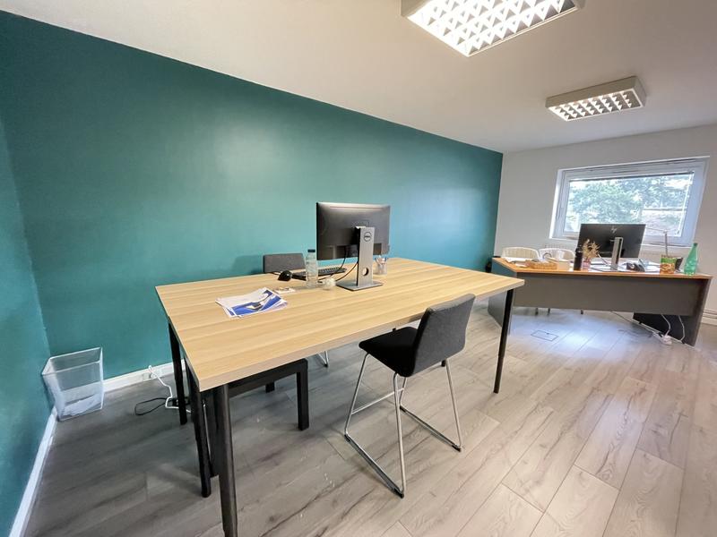 Local d'activités - 48 m²