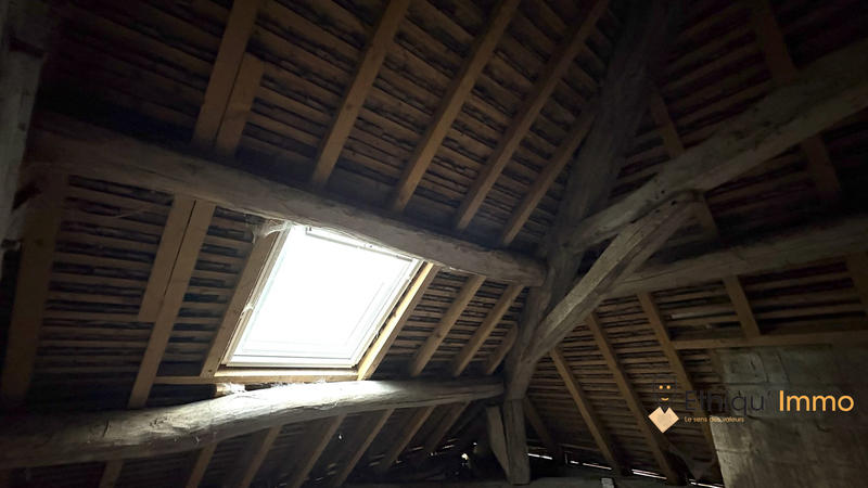 Maison - 143 m² - 5 pièces