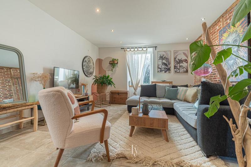 Maison - 160 m² - 6 pièces