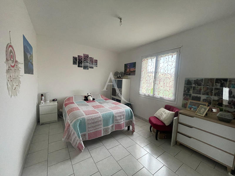 Maison - 80 m² - 5 pièces