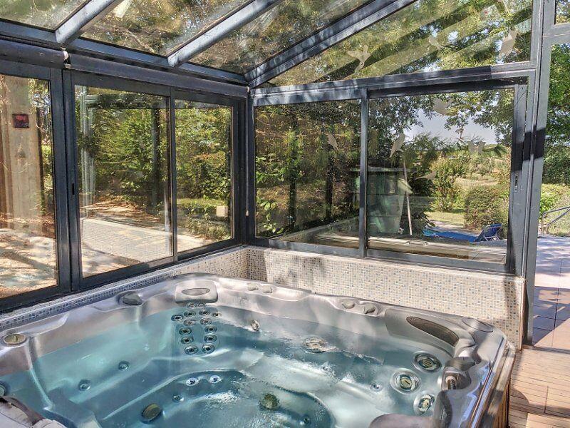 Maison - 197 m² - 5 pièces