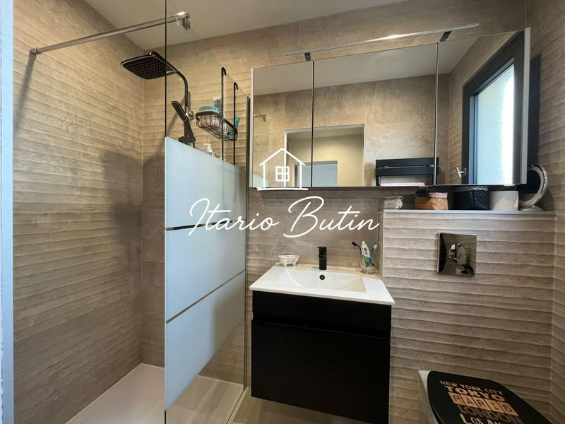 Villa - 149 m² - 5 pièces