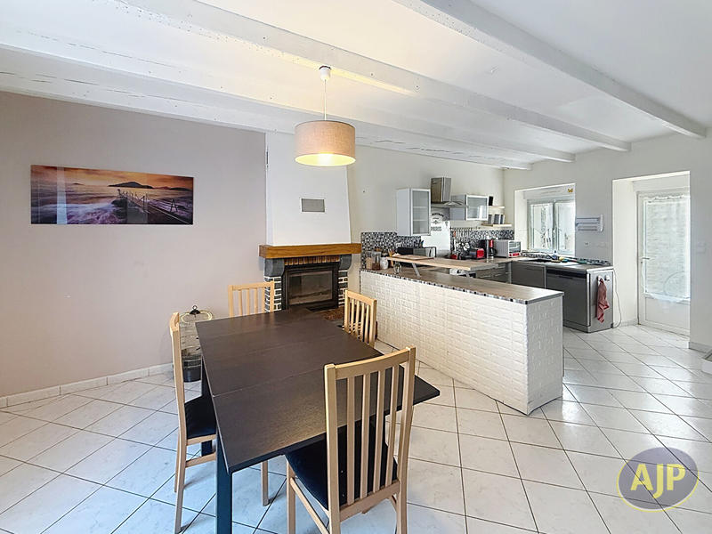 Maison de ville - 116 m² - 5 pièces