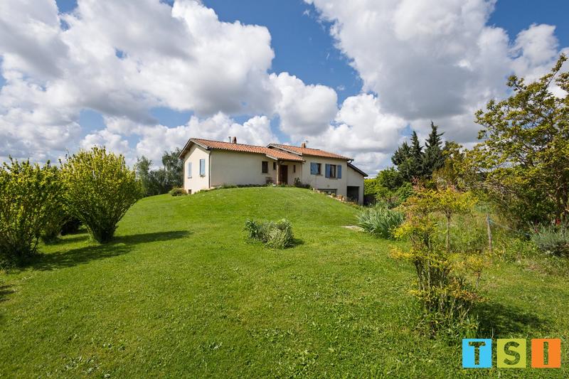 Maison - 110 m² - 5 pièces