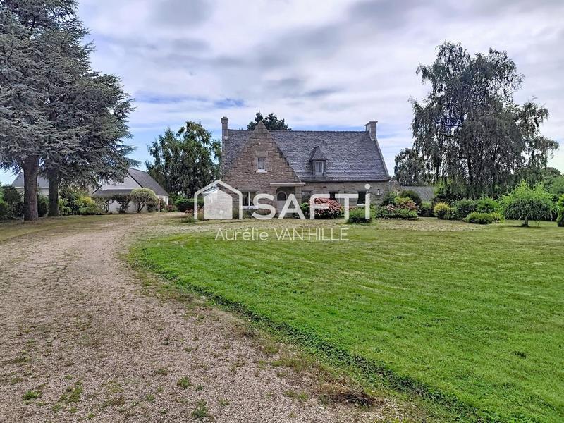 Maison - 196 m² - 7 pièces