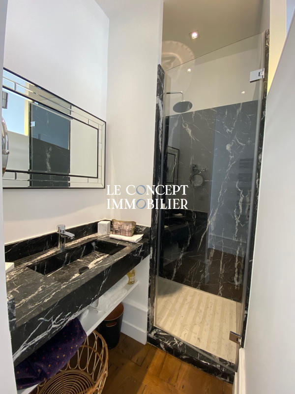 Appartement - 103 m² - 4 pièces