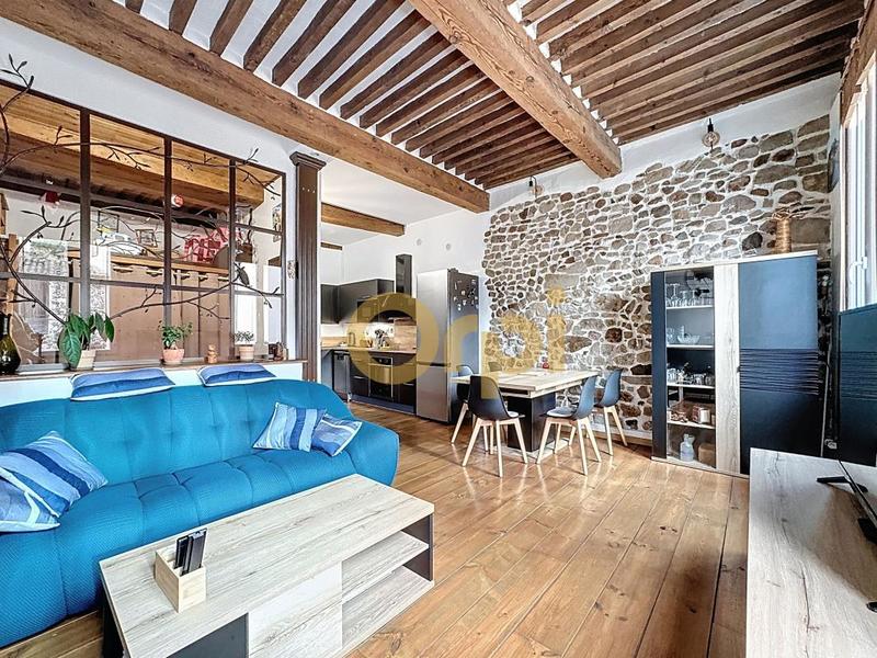 Appartement - 70 m² - 5 pièces