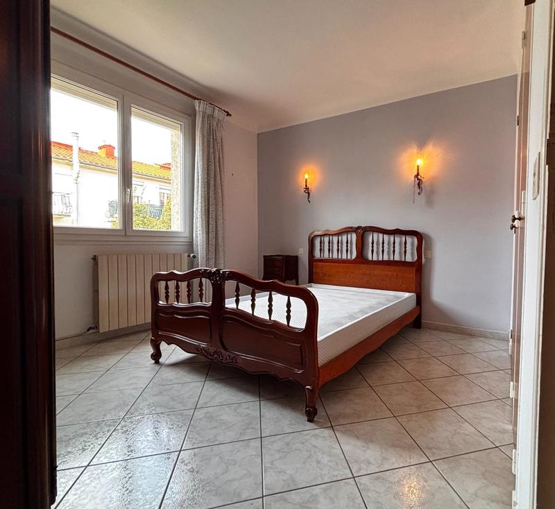 Maison - 170 m² - 7 pièces