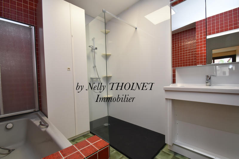 Appartement - 115 m² - 6 pièces