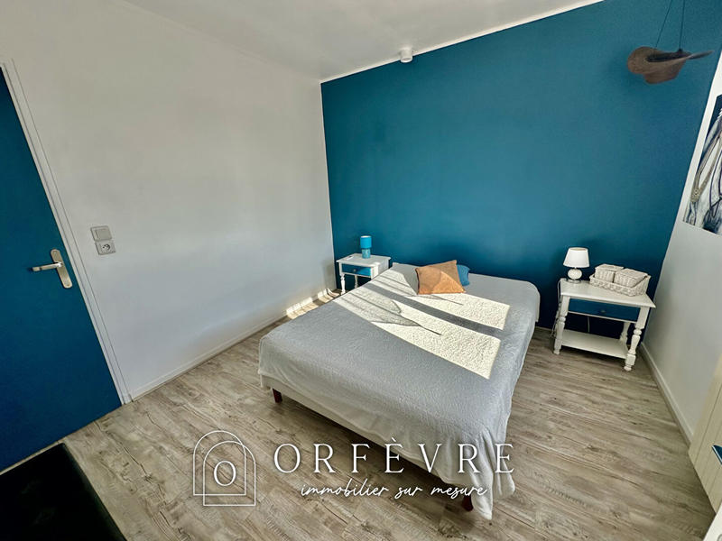 Maison - 182 m² - 8 pièces