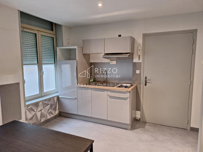 Appartement - 17 m² - 1 pièce