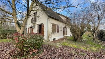 Maison - 220 m² - 6 pièces